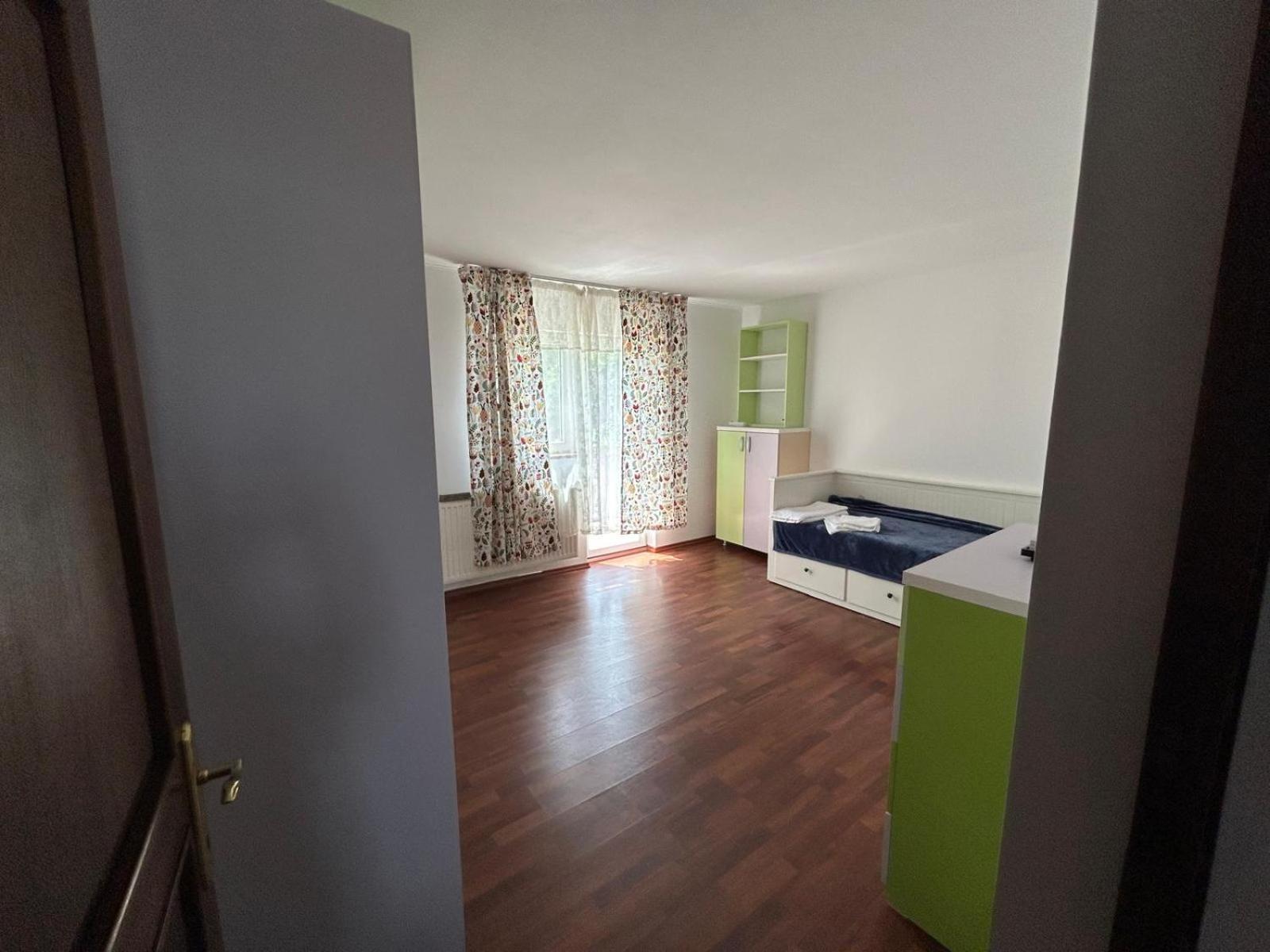 Vila De Inchiriat Aproape De Therme Balotesti Kültér fotó