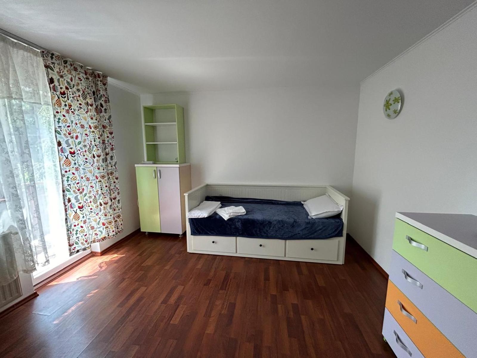 Vila De Inchiriat Aproape De Therme Balotesti Kültér fotó